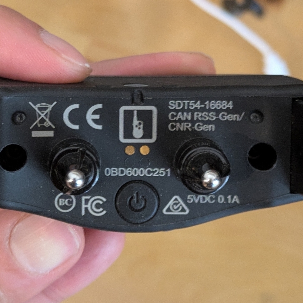 SportDOG Black Dog Training Collar and Remote - Picture 3 of 3
